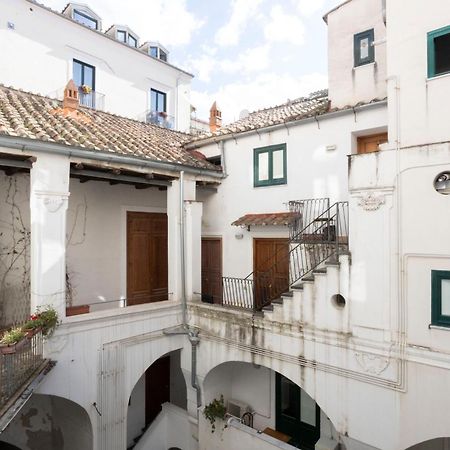 Qu4Ttro I Domo House Daire Salerno Dış mekan fotoğraf